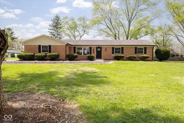 6528 Grandview Drive, Indianapolis, IN 46260