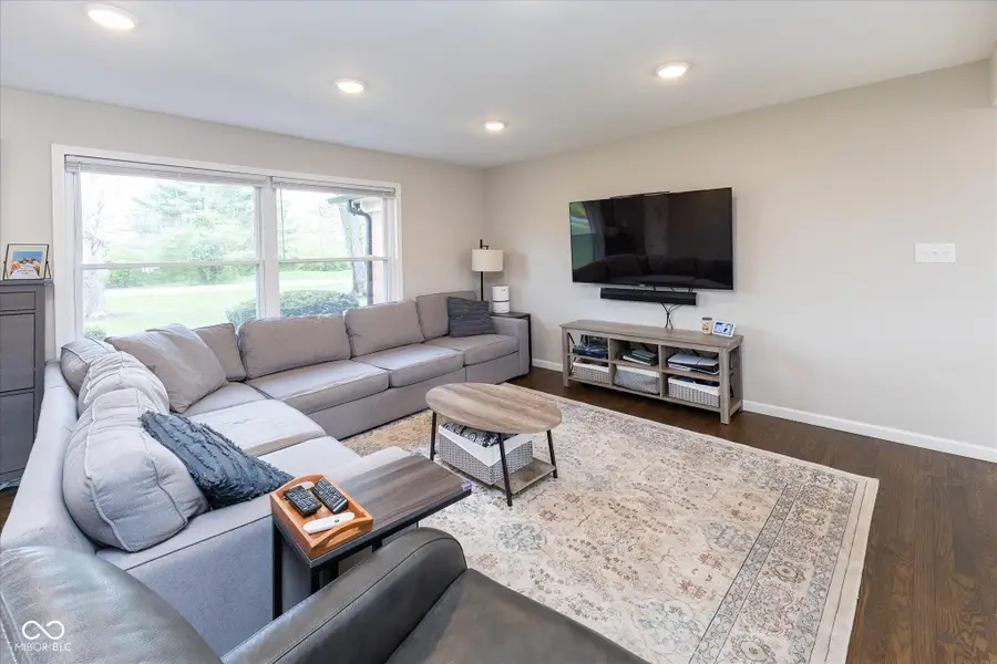 6528 Grandview Drive, Indianapolis, IN 46260 - #3