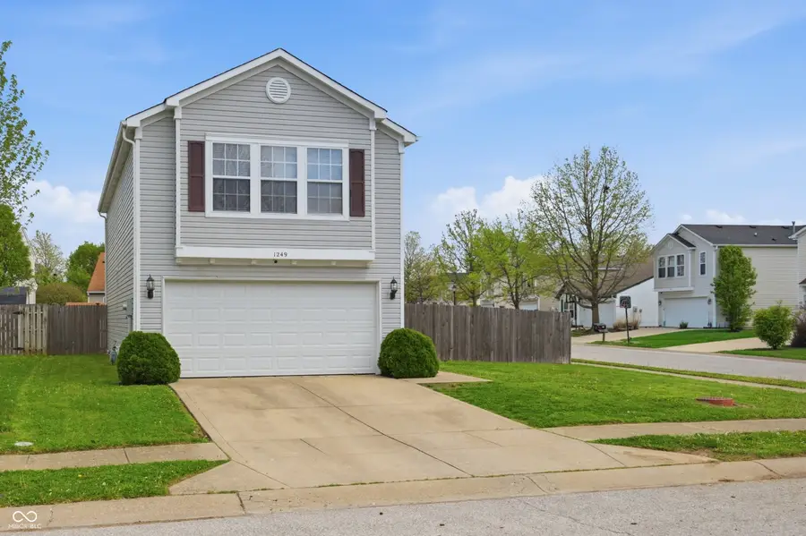 1249 Edgewater Drive, Greenwood, IN 46143 - #3