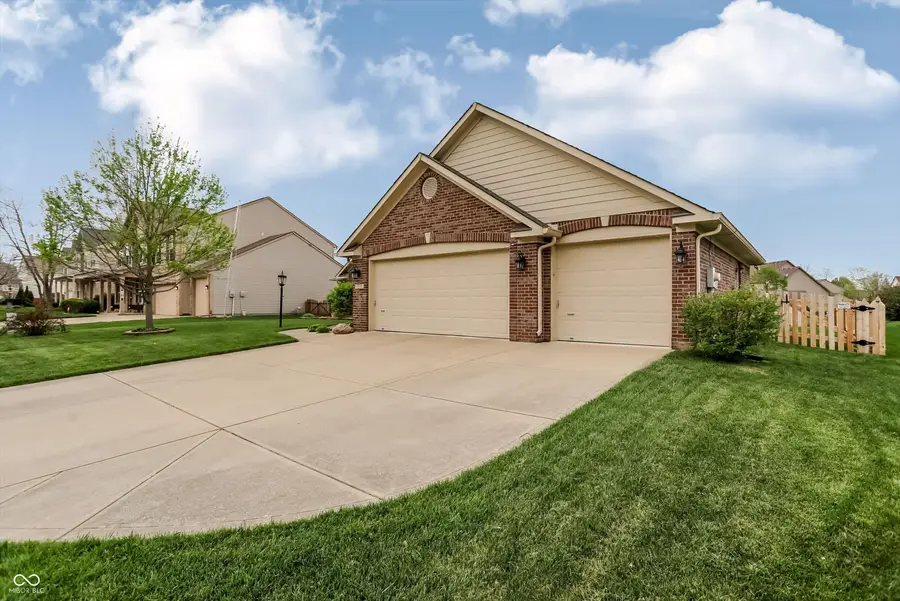 8130 Grassy Meadow Court, Indianapolis, IN 46259 - #3