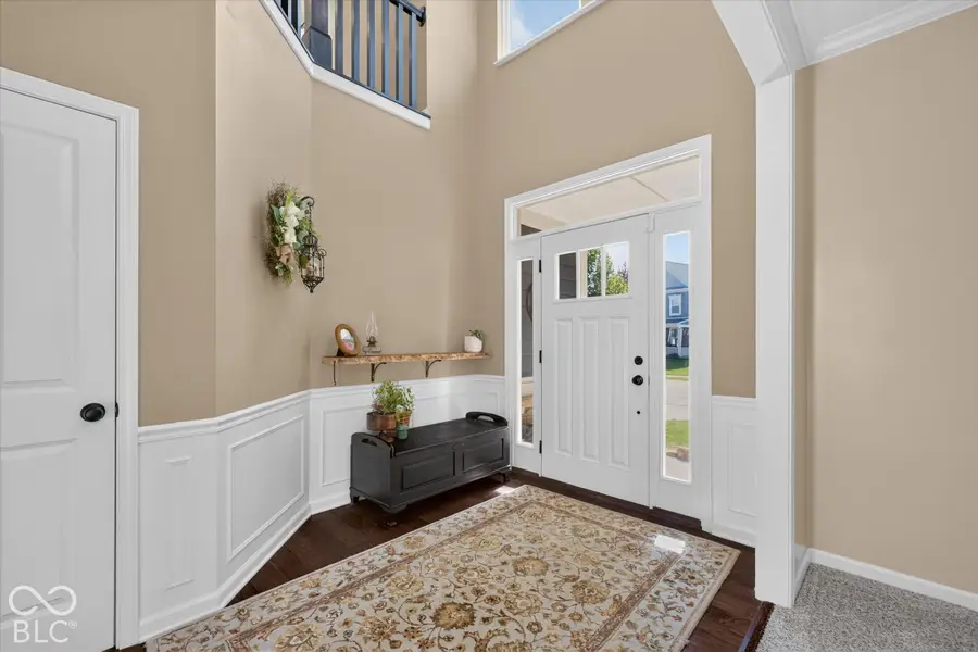 11058 Stoneleigh Drive, Noblesville, IN 46060 - #3