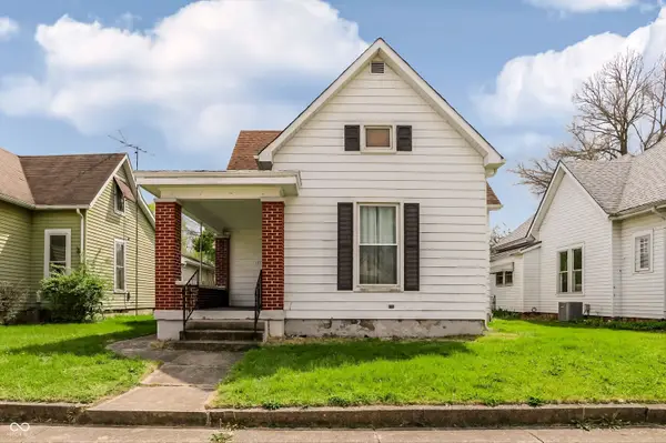 107 1st Street, Shelbyville, IN 46176