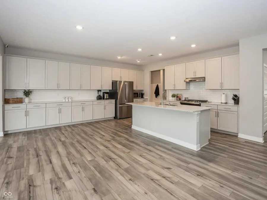 2372 Copperstone Drive S, New Palestine, IN 46163 - #3