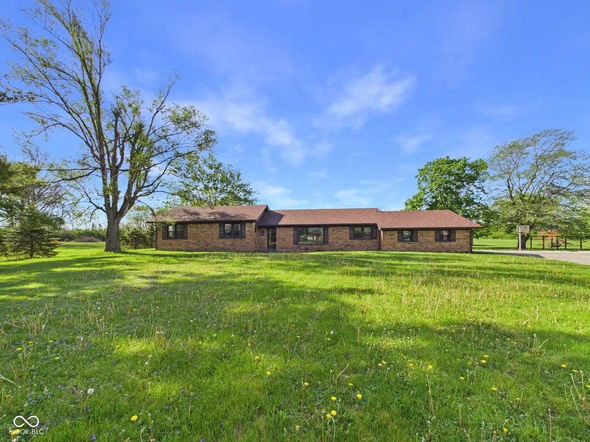 2951 E Cross Street, Anderson, IN 46012 - #1