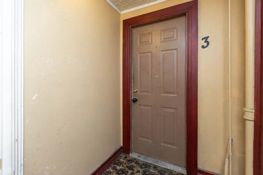 929 Franklin Street, Columbus, IN 47201 - #3