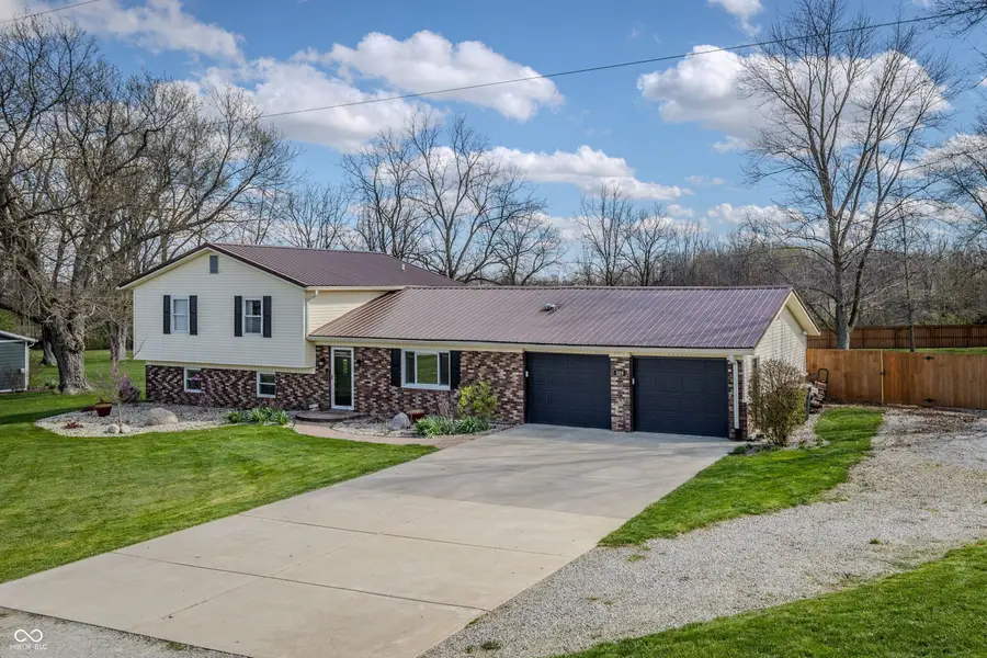 1119 E 234th Street, Sheridan, IN 46069 - #2