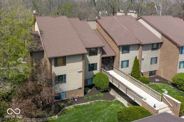 109 Knoll Court #C, Noblesville, IN 46062