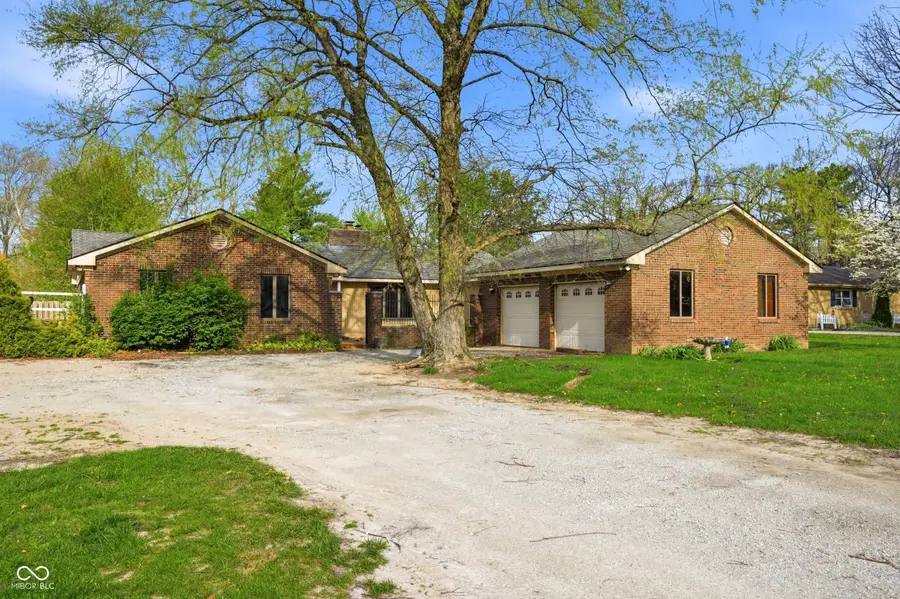 592 N 700 W, Greenfield, IN 46140 - #2