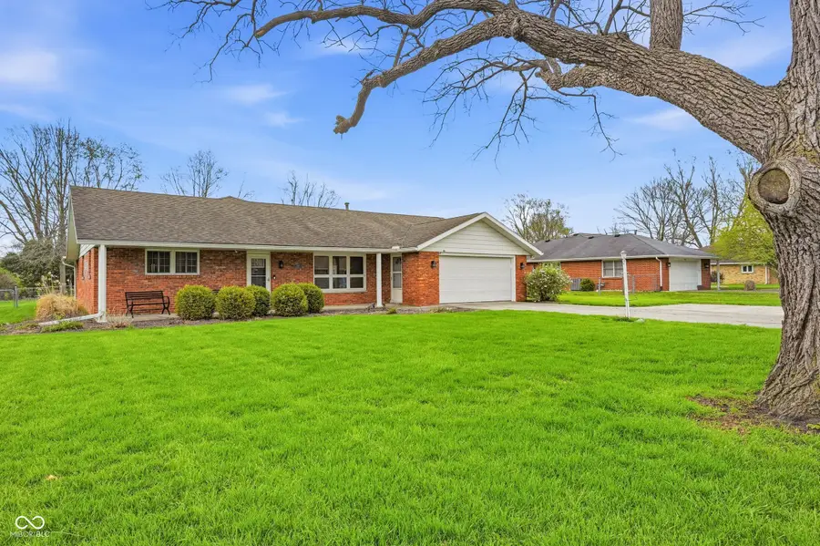 300 N Bayberry Lane, Muncie, IN 47304 - #2