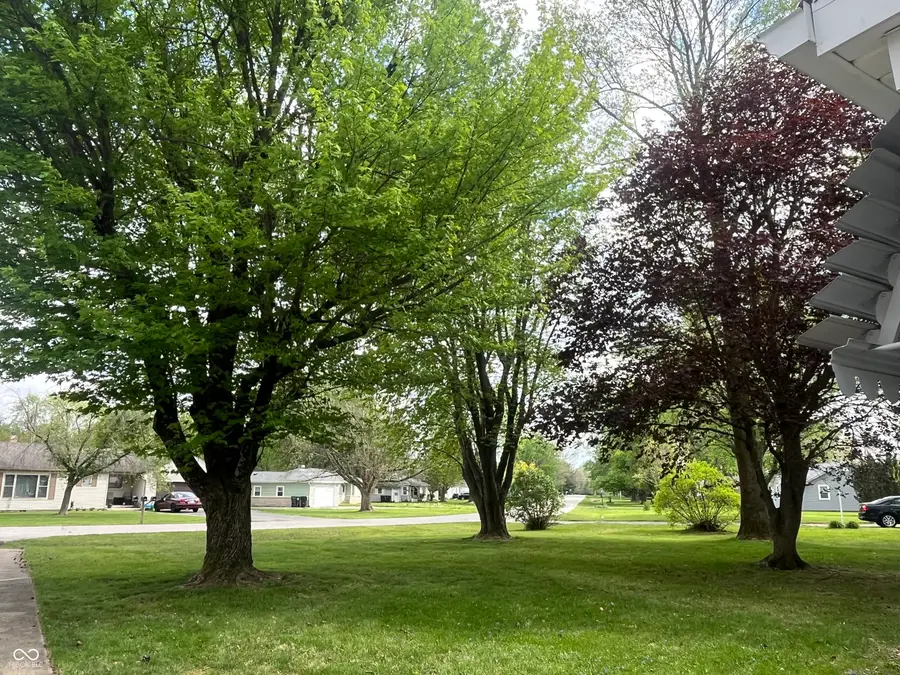 1440 Estates Drive, Greenwood, IN 46142 - #3