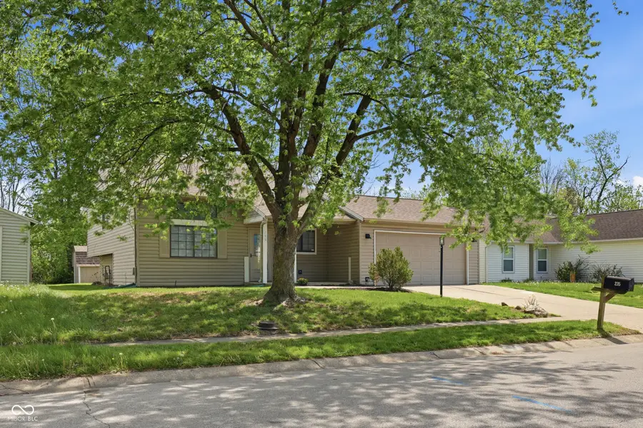 235 Meadow Glen Drive, Avon, IN 46123 - #3