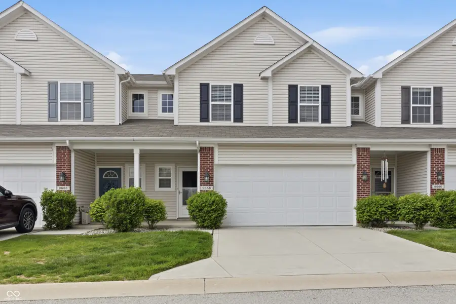 9658 Prairie Smoke Drive, Noblesville, IN 46060 - #2