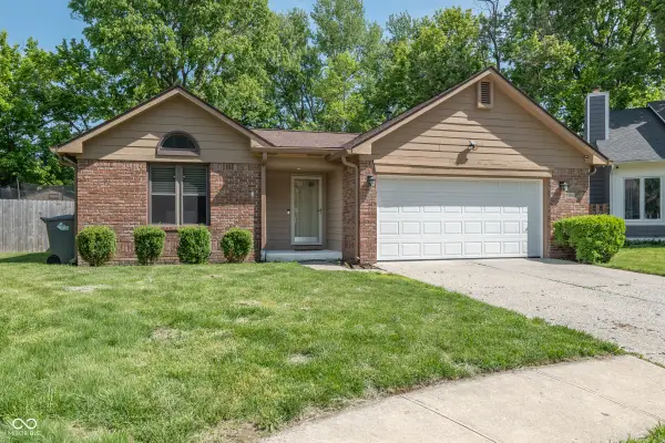 3304 Fox Orchard Circle, Indianapolis, IN 46214