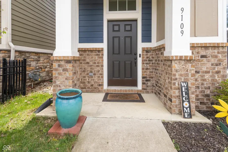 9109 Rising Road, Indianapolis, IN 46216 - #2