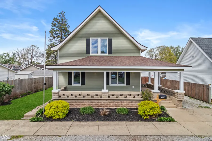 120 W Bow Street, Thorntown, IN 46071 - #2