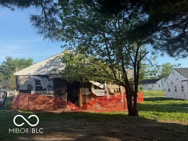 2226 Admiral Drive, Indianapolis, IN 46219 - #1