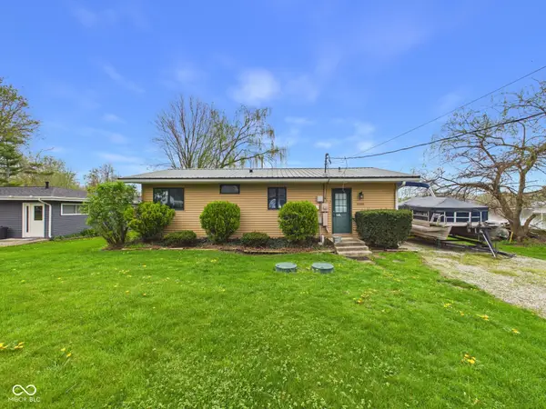 8746 S Valentine Road, Claypool, IN 46510