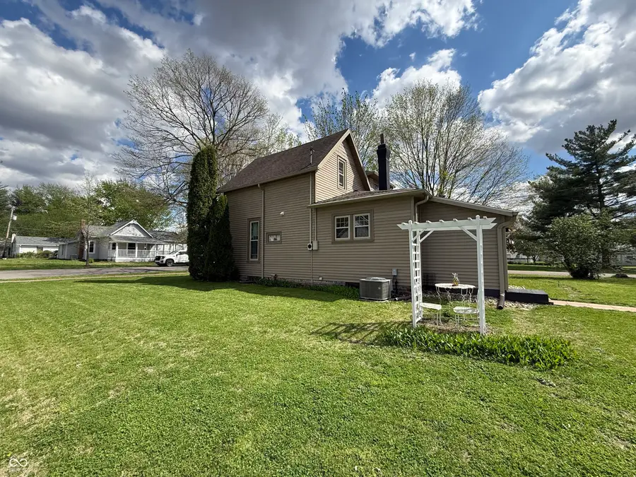 1301 5th Street, Covington, IN 47932 - #3