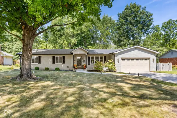 2820 E 98th Street, Carmel, IN 46280