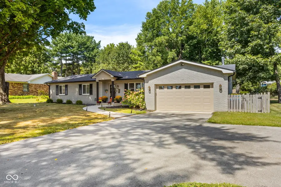 2820 E 98th Street, Carmel, IN 46280 - #2
