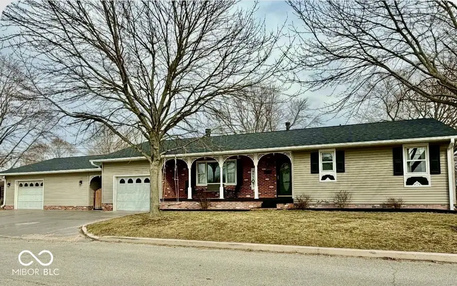1202 7th Street, Covington, IN 47932 - #2