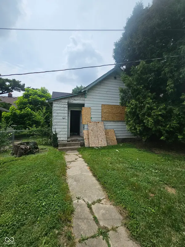 8 N Dequincy Street, Indianapolis, IN 46201