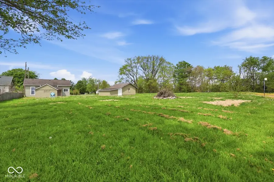 10941 N County Road 1050 E, Hope, IN 47246 - #3