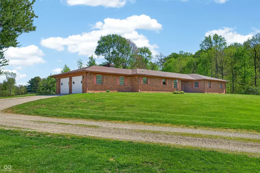 1546 W 750 S, Trafalgar, IN 46181 - #3