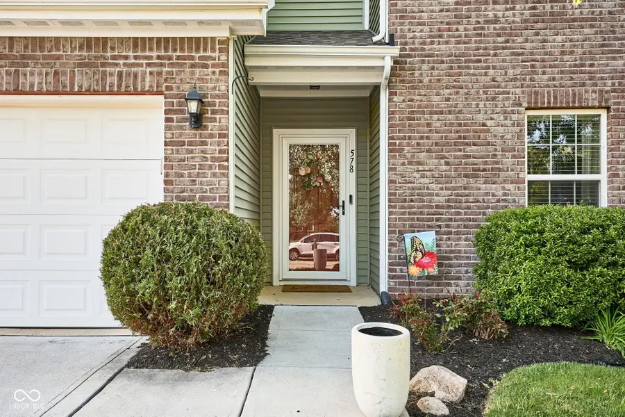 578 Farnham Drive, Westfield, IN 46074 - #3
