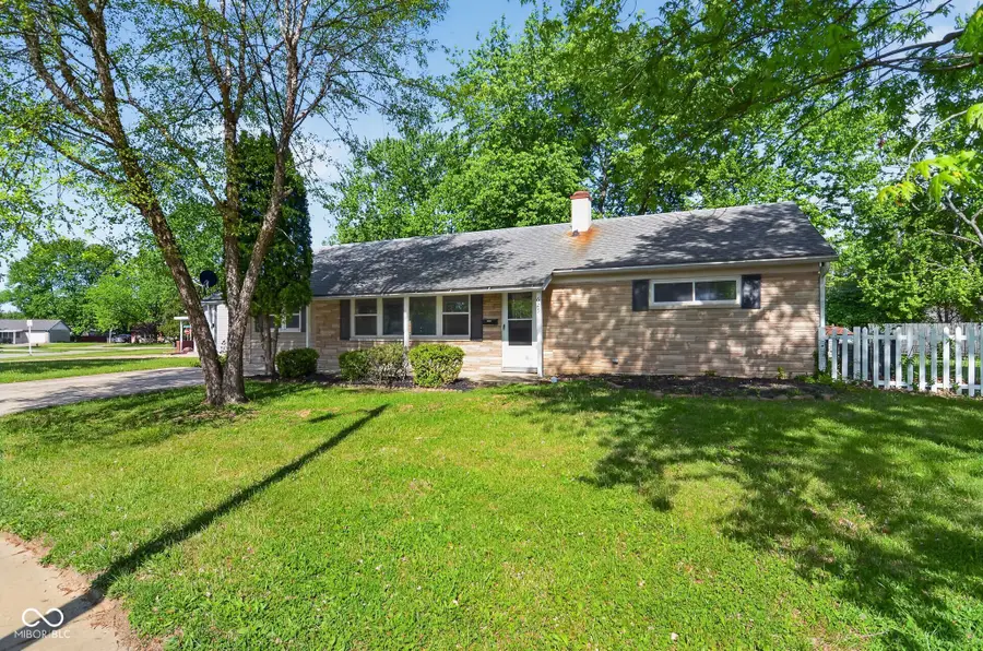 629 Gooseberry Lane, Greenwood, IN 46143 - #3