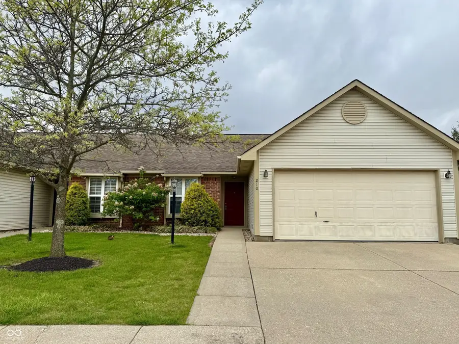 210 Woodberry Drive, Danville, IN 46122 - #2