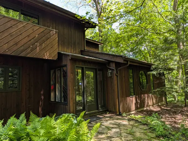7953 Spring Mill Road, Indianapolis, IN 46260