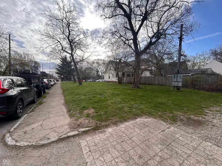 1656 N Delaware Street, Indianapolis, IN 46202 - #3
