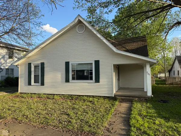 207 E Pine Street, New Market, IN 47965