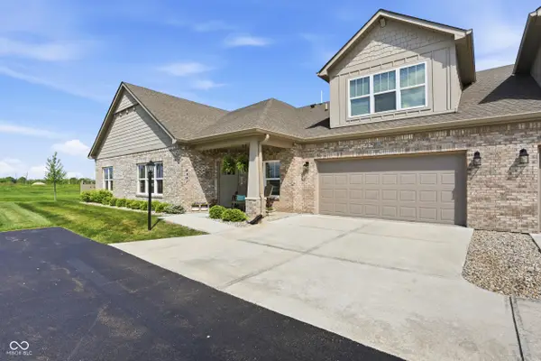 2307 Saddle Drive, Shelbyville, IN 46176