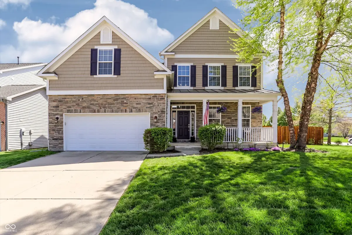6121 Golden Eagle Drive, Zionsville, IN 46077 - #1