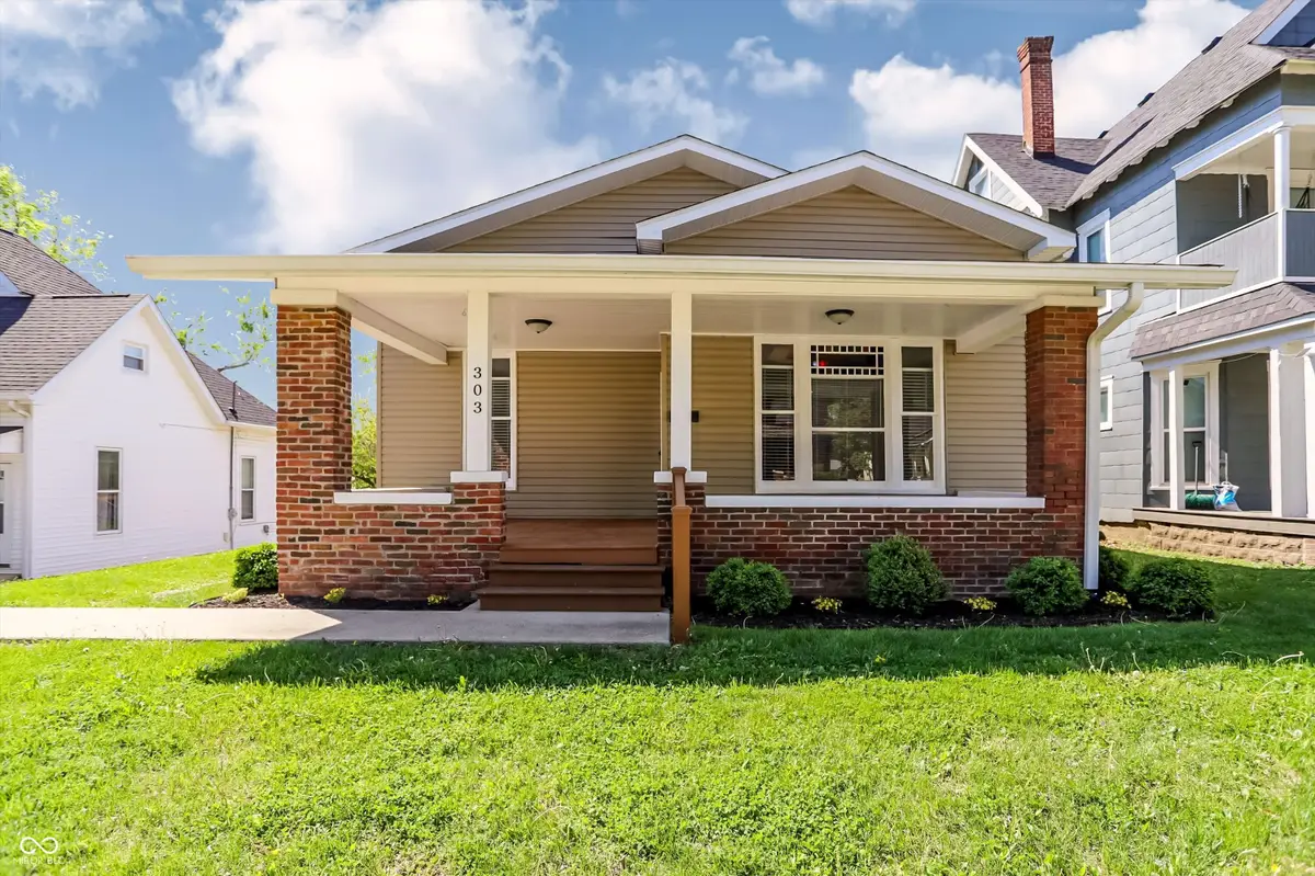 303 W Jefferson Street, Franklin, IN 46131 - #1