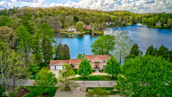 3806 N Foxcliff Drive E, Martinsville, IN 46151