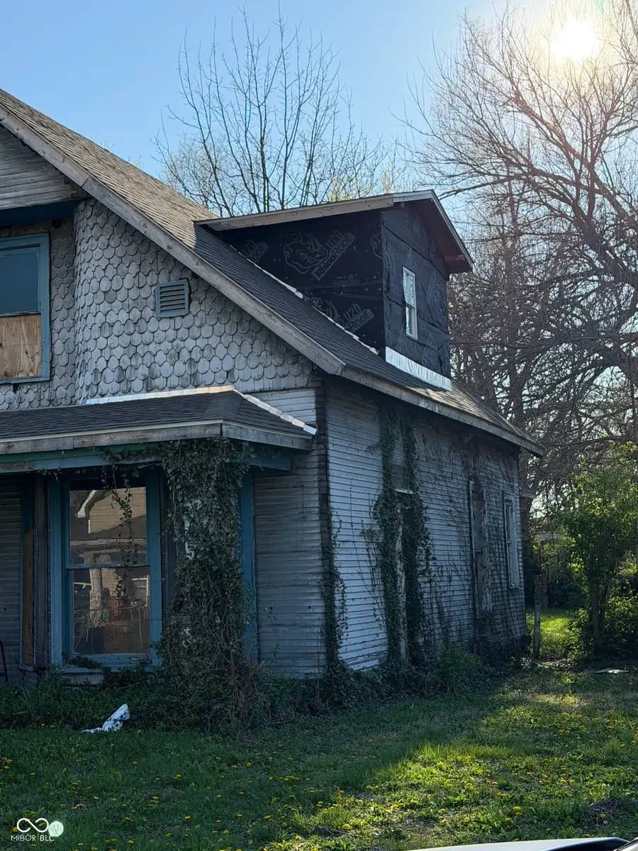 1022 N Goodlet Avenue, Indianapolis, IN 46222 - #3