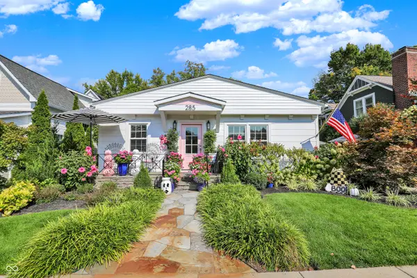 285 N Main Street, Zionsville, IN 46077