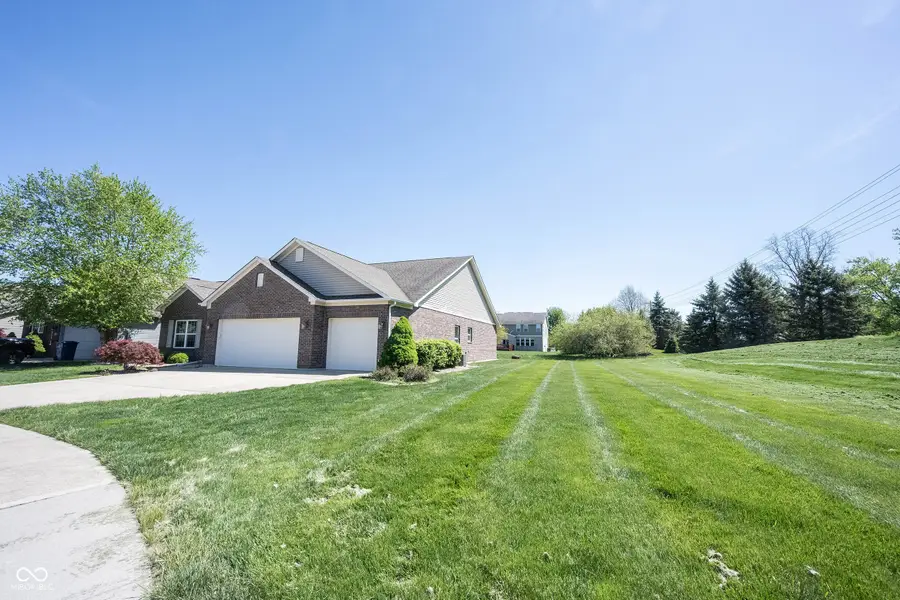 9633 Timber Circle, McCordsville, IN 46055 - #2
