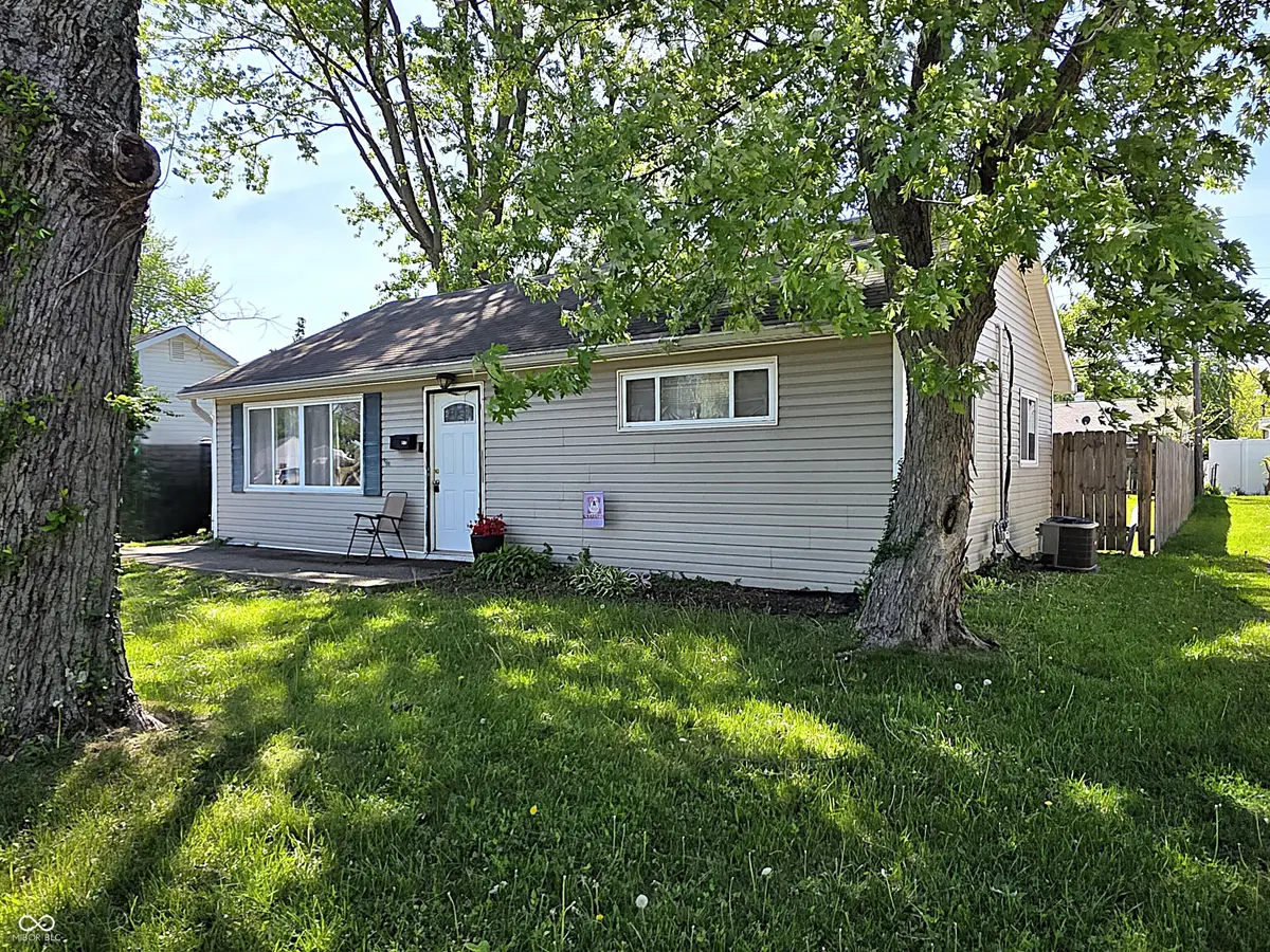 504 Carol Drive, Greenwood, IN 46143 - #1