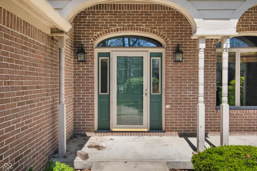 5577 N Beech Tree Drive, Greenfield, IN 46140 - #2