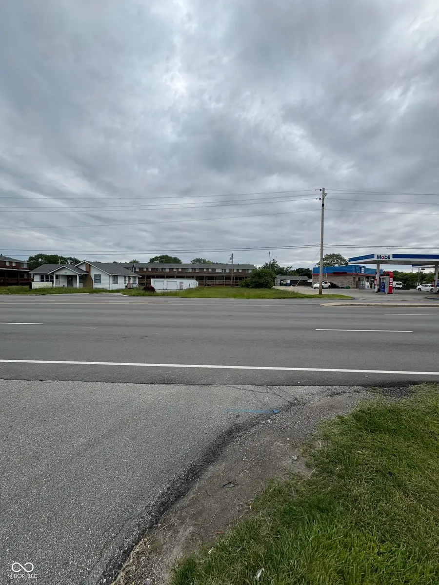 4609 N Shadeland Avenue, Indianapolis, IN 46226 - #2