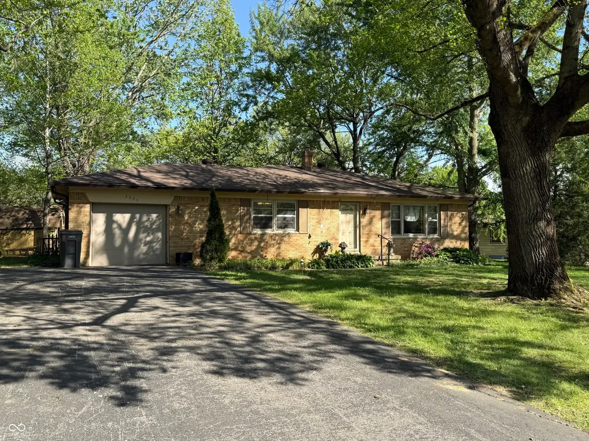 2025 Redfern Drive, Indianapolis, IN 46227 - #1