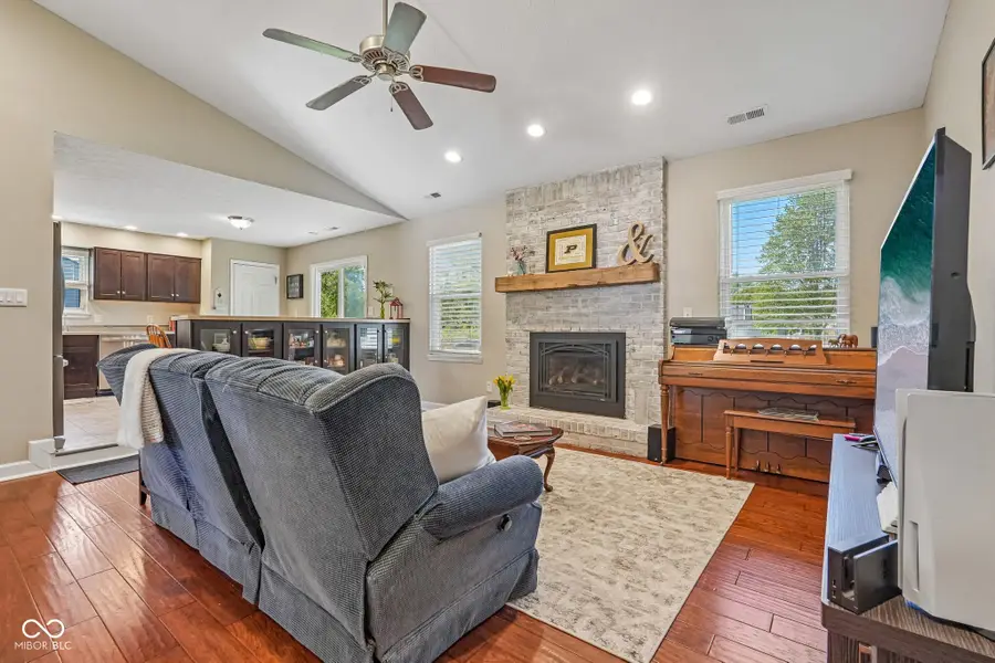 7426 Cobblestone West Drive, Indianapolis, IN 46236 - #2