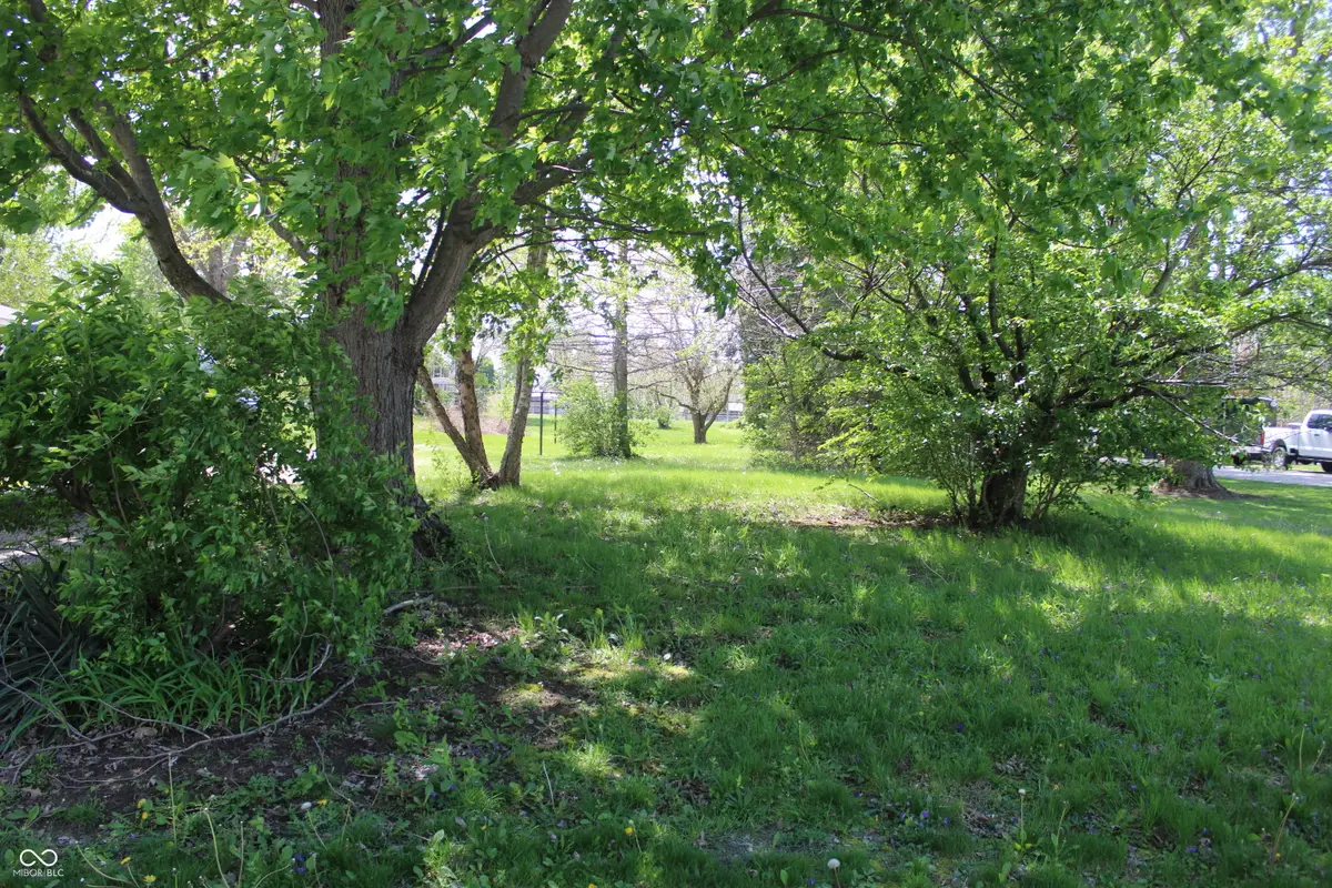 601 E Clyde Street, Frankton, IN 46044 - #1