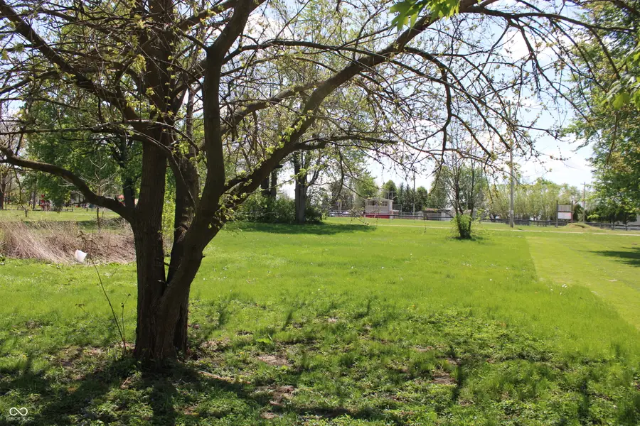 603 E Harrison Street, Frankton, IN 46044 - #2