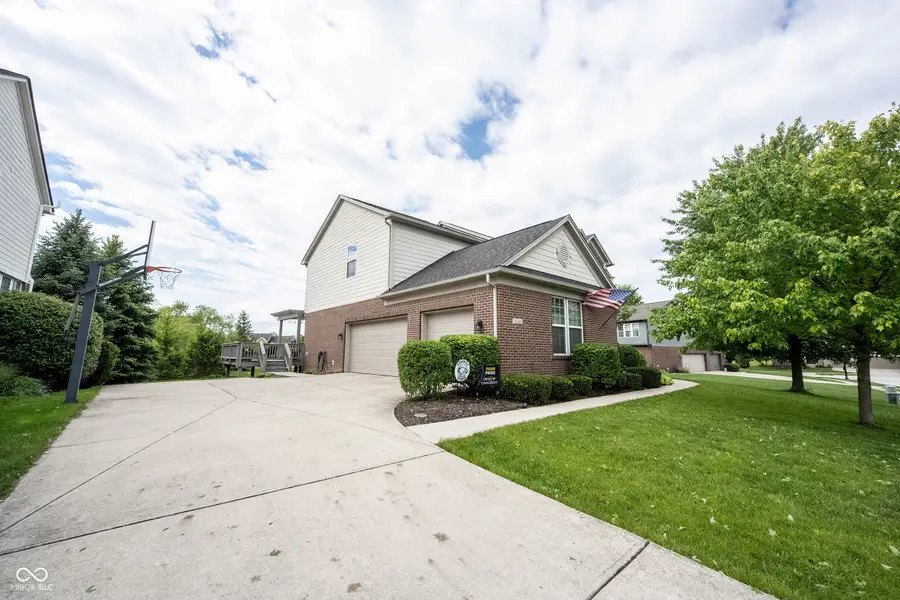 9245 Windrift Way, Zionsville, IN 46077 - #3
