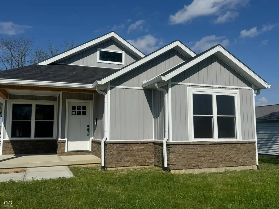 1001 N Carver Street, Greensburg, IN 47240 - #2